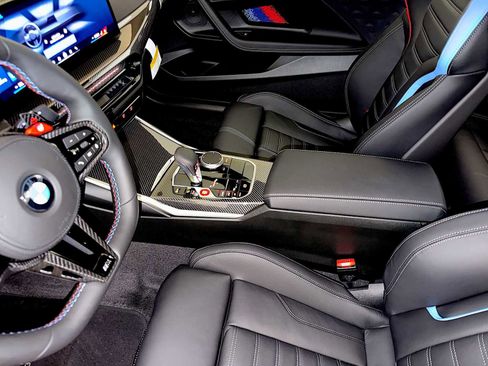 Used 2026 BMW M2 w/ Lighting Package image 19