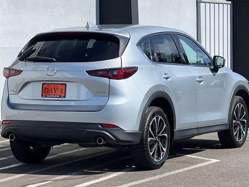 Used 2023 MAZDA CX-5 AWD 2.5 S w/ Premium Package image 5