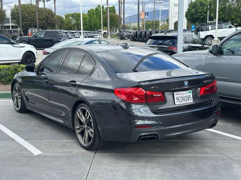 Used 2020 BMW M550i xDrive image 5