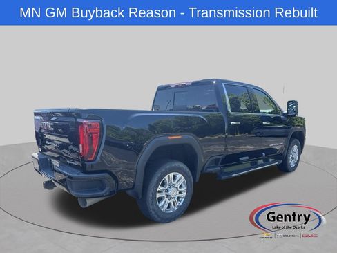 Used 2023 GMC Sierra 2500 Denali w/ Denali Ultimate Package AWD/4WD image 3