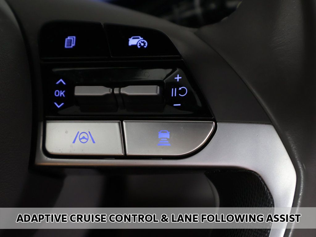 Certified 2024 Hyundai Elantra SEL w/ Convenience Package FWD image 5