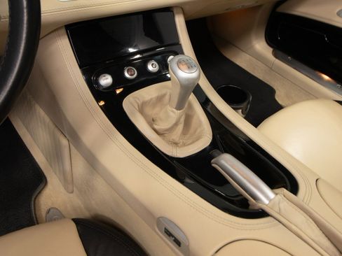 Used 2000 BMW Z8 RWD image 32
