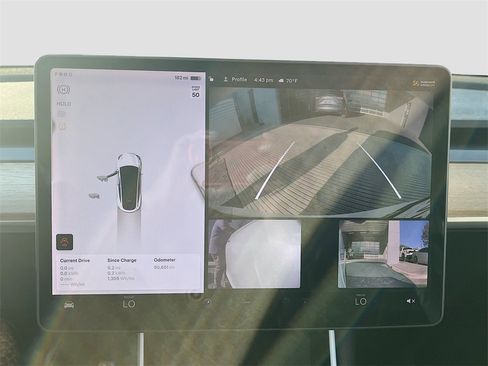 Used 2021 Tesla Model Y Performance image 14