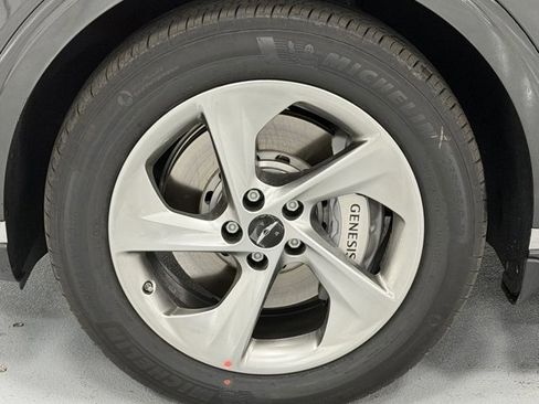 New 2026 Genesis GV70 2.5T Advanced image 8