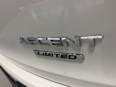 Used 2023 Subaru Ascent Limited w/ Technology Package image 41