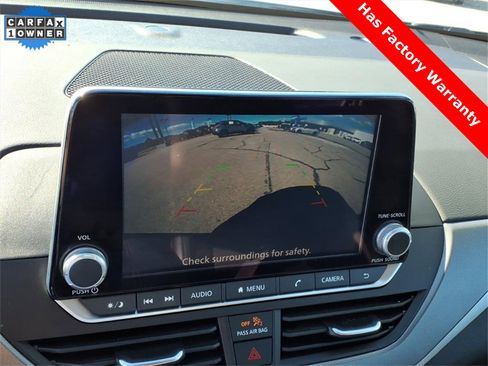 Used 2024 Nissan Altima 2.5 SR image 17