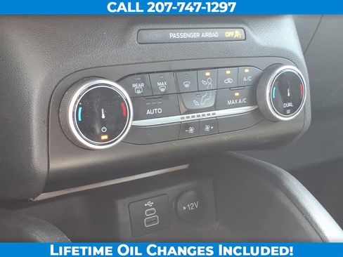 Used 2025 Ford Escape ST-Line AWD/4WD image 18