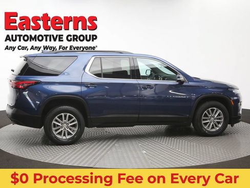 Used 2023 Chevrolet Traverse LT AWD/4WD image 44