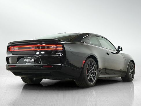 Used 2024 Dodge Charger Daytona Scat Pack w/ Plus Group AWD/4WD image 5