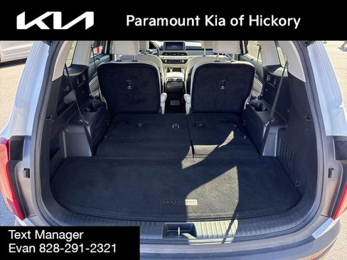 Used 2022 Kia Telluride EX w/ EX Premium Package image 12