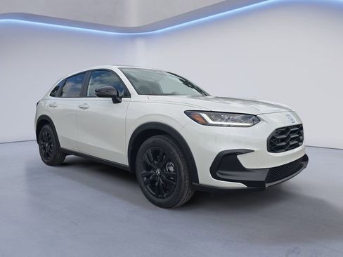 New 2027 Honda HR-V Sport image 8