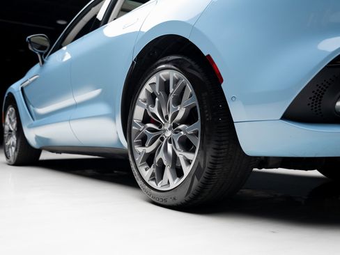 Used 2023 Aston Martin DBX image 76