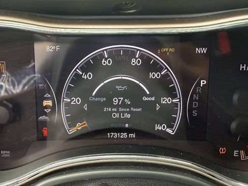 Used 2014 Jeep Grand Cherokee Overland AWD/4WD image 16