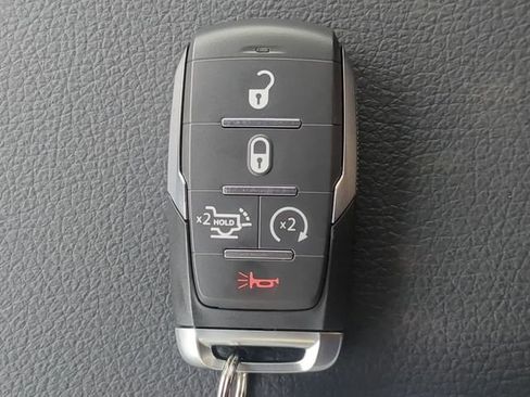 New 2026 RAM 1500 Big Horn AWD/4WD image 38