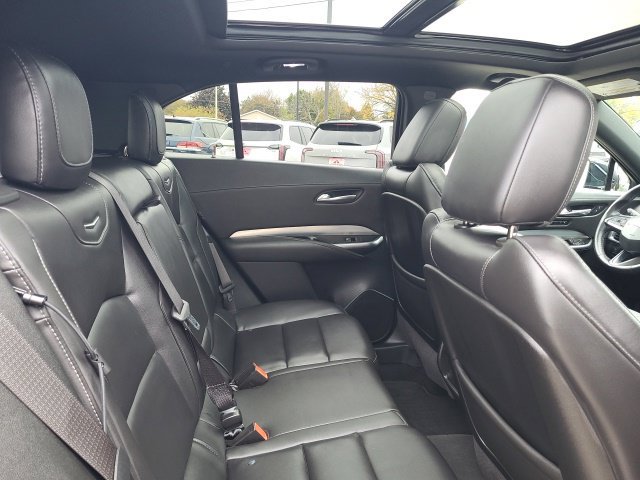 Used 2021 Cadillac XT4 Premium Luxury AWD/4WD image 27
