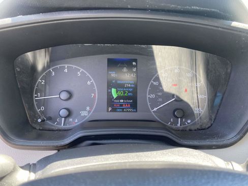 Used 2024 Toyota Corolla LE FWD image 22