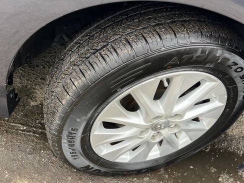 Used 2012 Toyota Prius Prime Plug-In Hybrid image 33