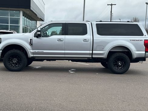 Used 2022 Ford F250 Lariat w/ Tremor Off-Road Package AWD/4WD image 7