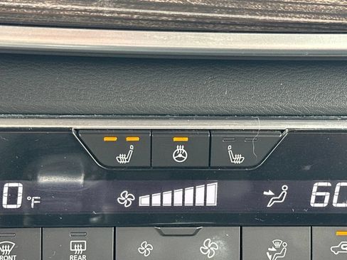 Used 2019 Nissan Altima 2.5 SL FWD image 6