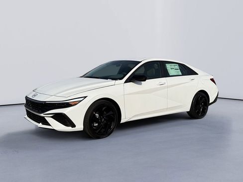 New 2026 Hyundai Elantra Sport FWD image 7