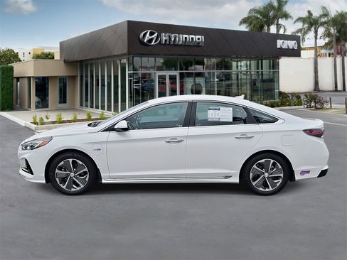 Used 2019 Hyundai Sonata Limited image 6