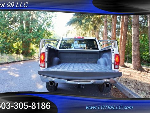Used 2011 RAM 1500 Laramie AWD/4WD image 37