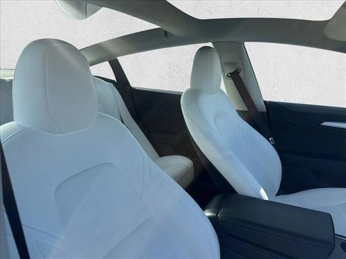 Used 2023 Tesla Model 3 Standard Range RWD image 14