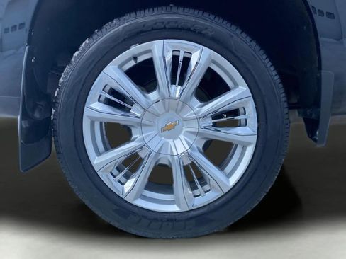 Used 2023 Chevrolet Silverado 1500 High Country w/ High Country Premium Package image 34