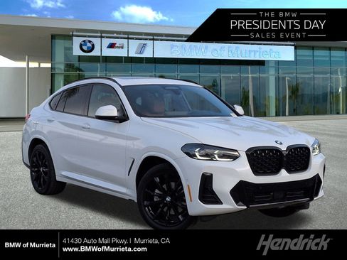 Used 2025 BMW X4 xDrive30i w/ Premium Package image 1