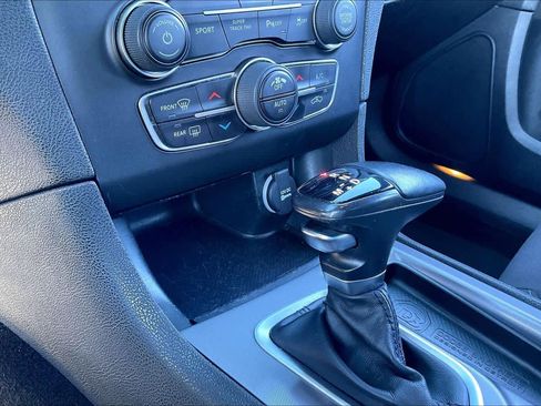 Used 2022 Dodge Charger GT image 34