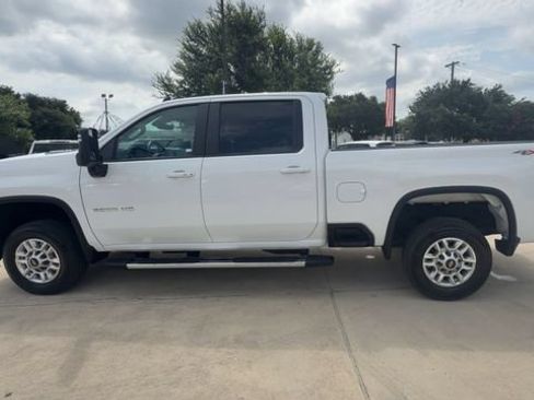 Certified 2025 Chevrolet Silverado 2500 LT w/ Convenience Package AWD/4WD image 5
