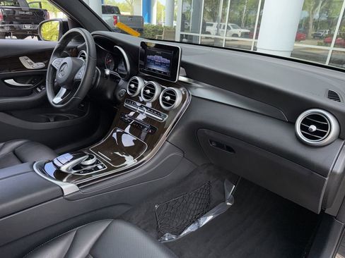Used 2017 Mercedes-Benz GLC 300 image 18