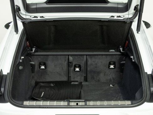 New 2026 Porsche Panamera 4 AWD/4WD image 31