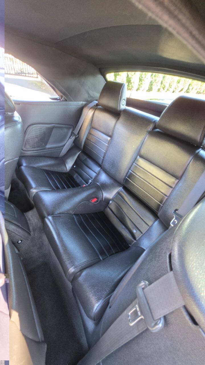 Used 2011 Ford Mustang GT Premium w/ Electronics Pkg RWD image 12