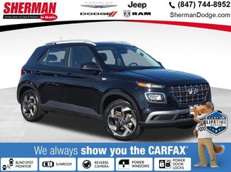 Used 2025 Hyundai Venue SEL video 1