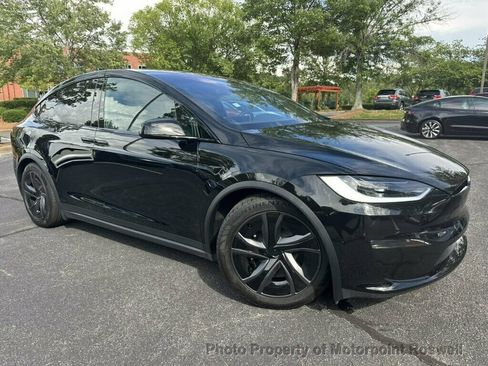 Used 2026 Tesla Model X AWD/4WD image 2