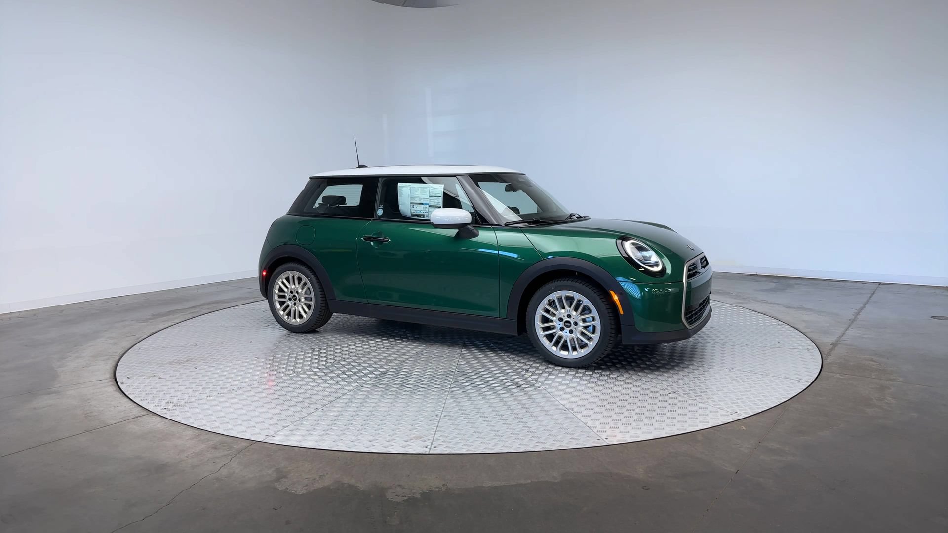 Certified 2026 MINI Cooper 2-Door Hardtop FWD image 4