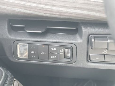 New 2025 GMC Sierra EV Denali image 21