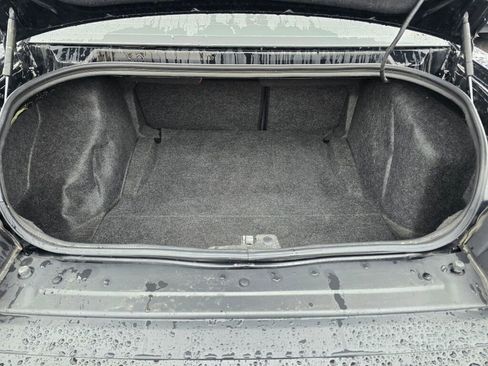 Used 2019 Dodge Challenger SXT image 16