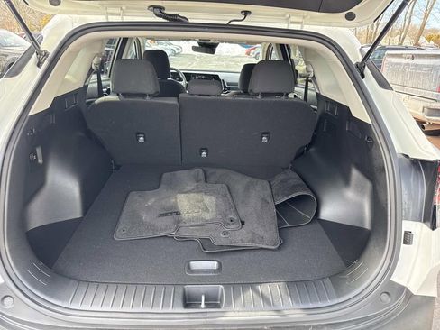 Used 2023 Kia Sportage LX image 7
