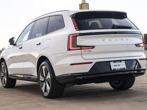 New 2025 Volvo EX90 Plus image 6