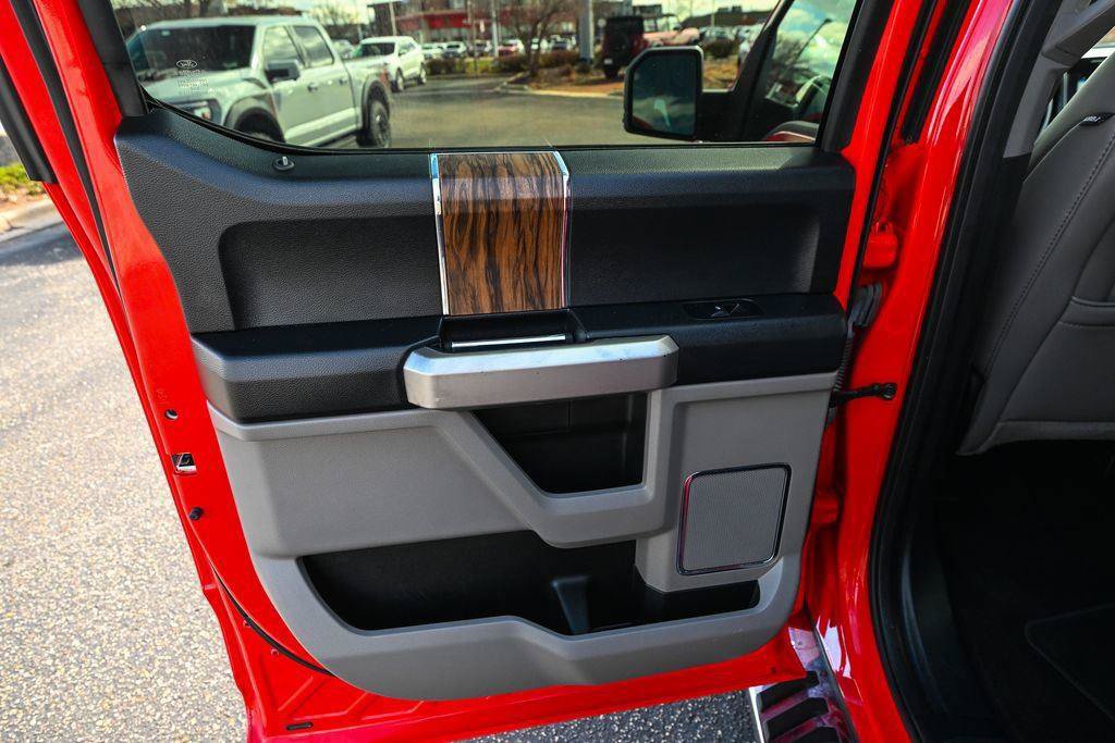 Used 2019 Ford F150 Lariat AWD/4WD image 24