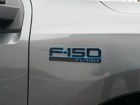 Used 2024 Ford F150 Lightning Flash image 17
