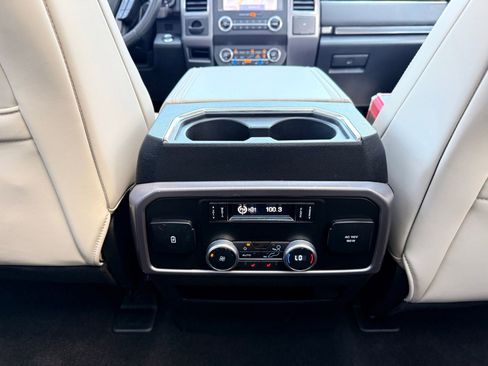 Used 2020 Ford Expedition Platinum image 49