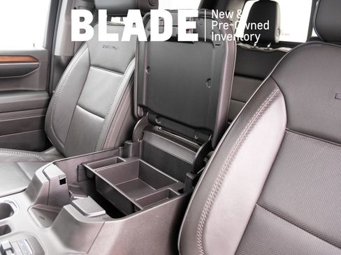 Used 2024 GMC Sierra 1500 Denali w/ Denali Reserve Package image 8