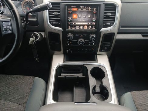 Used 2016 RAM 2500 Lone Star RWD image 3