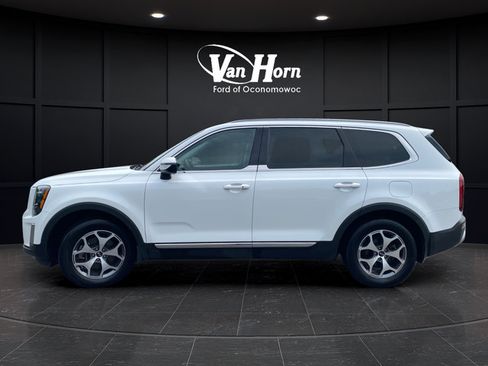 Used 2020 Kia Telluride EX AWD/4WD image 4