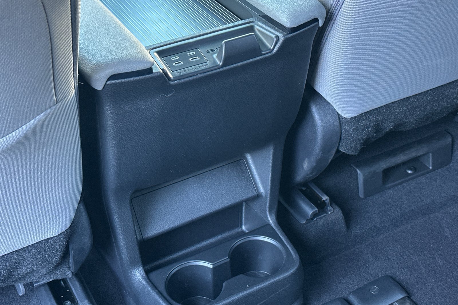 Certified 2026 Toyota Sienna LE FWD image 45