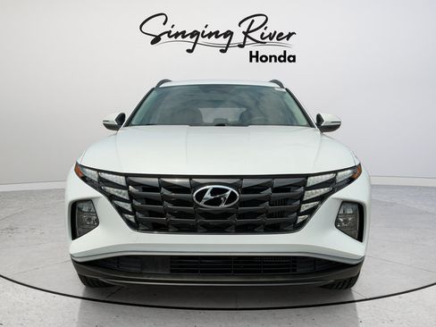 Used 2022 Hyundai Tucson Blue AWD/4WD image 2