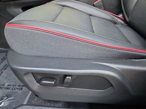 Used 2023 Buick Envision Essence w/ Sport Touring Package AWD/4WD image 23
